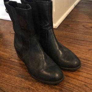 Black short boots By Lauren Ralph Lauren